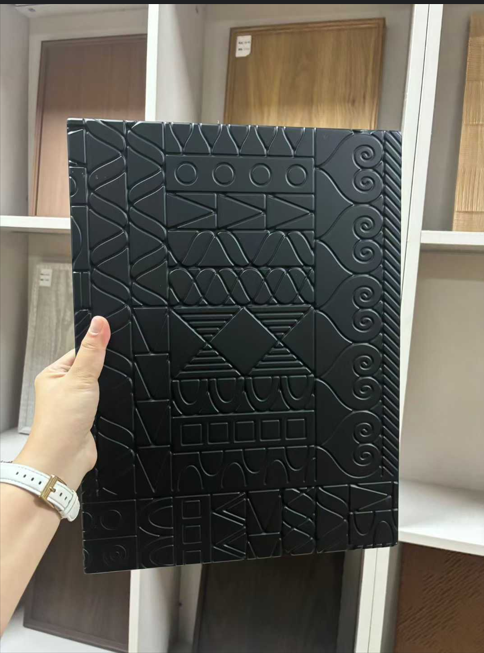 Tulevaisuuden värien kolmas tiiminrakennuskonferenssi pidettiin onnistuneesti Chengdussa.